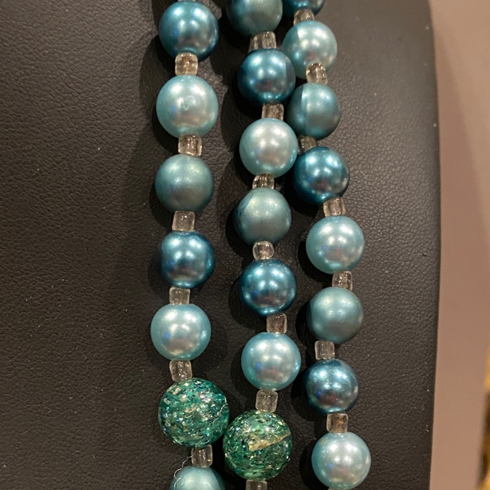 Japan Elegant Multi-Strand Teal Pearl Necklace - Picture 6 of 9